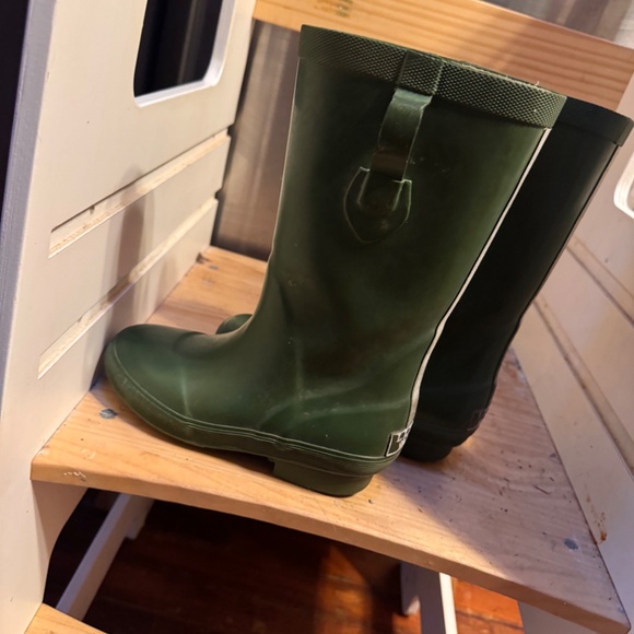 L.L. Bean Other - LL BEAN WELLIES rain boots toddler size 13
